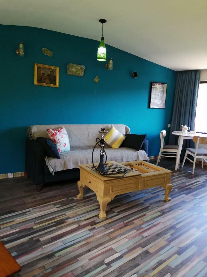 Sakhli Laghamshi Hotell Mestia Eksteriør bilde