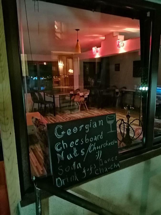 Sakhli Laghamshi Hotell Mestia Eksteriør bilde